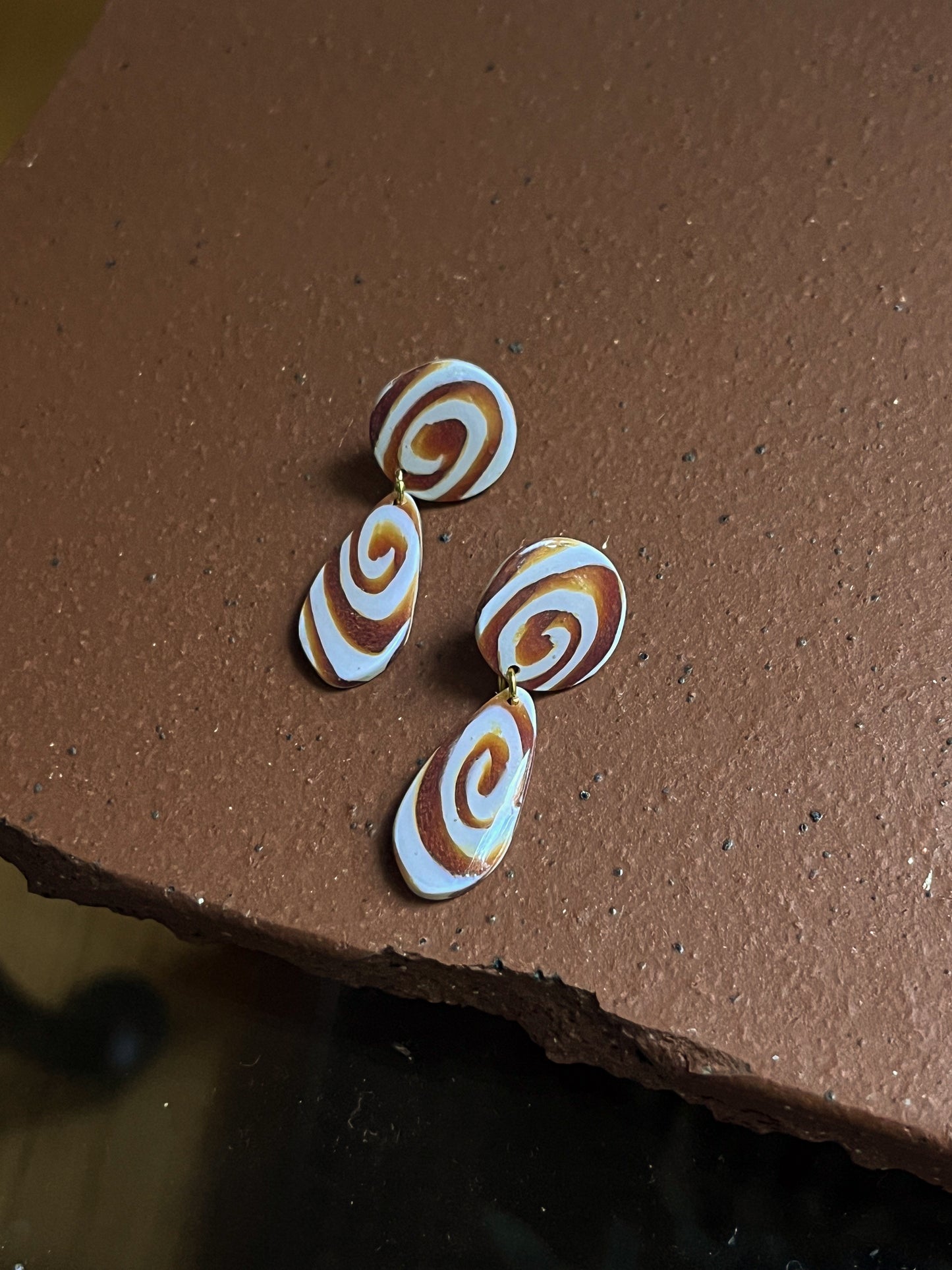 Brown & Beige Spiral Teardrops