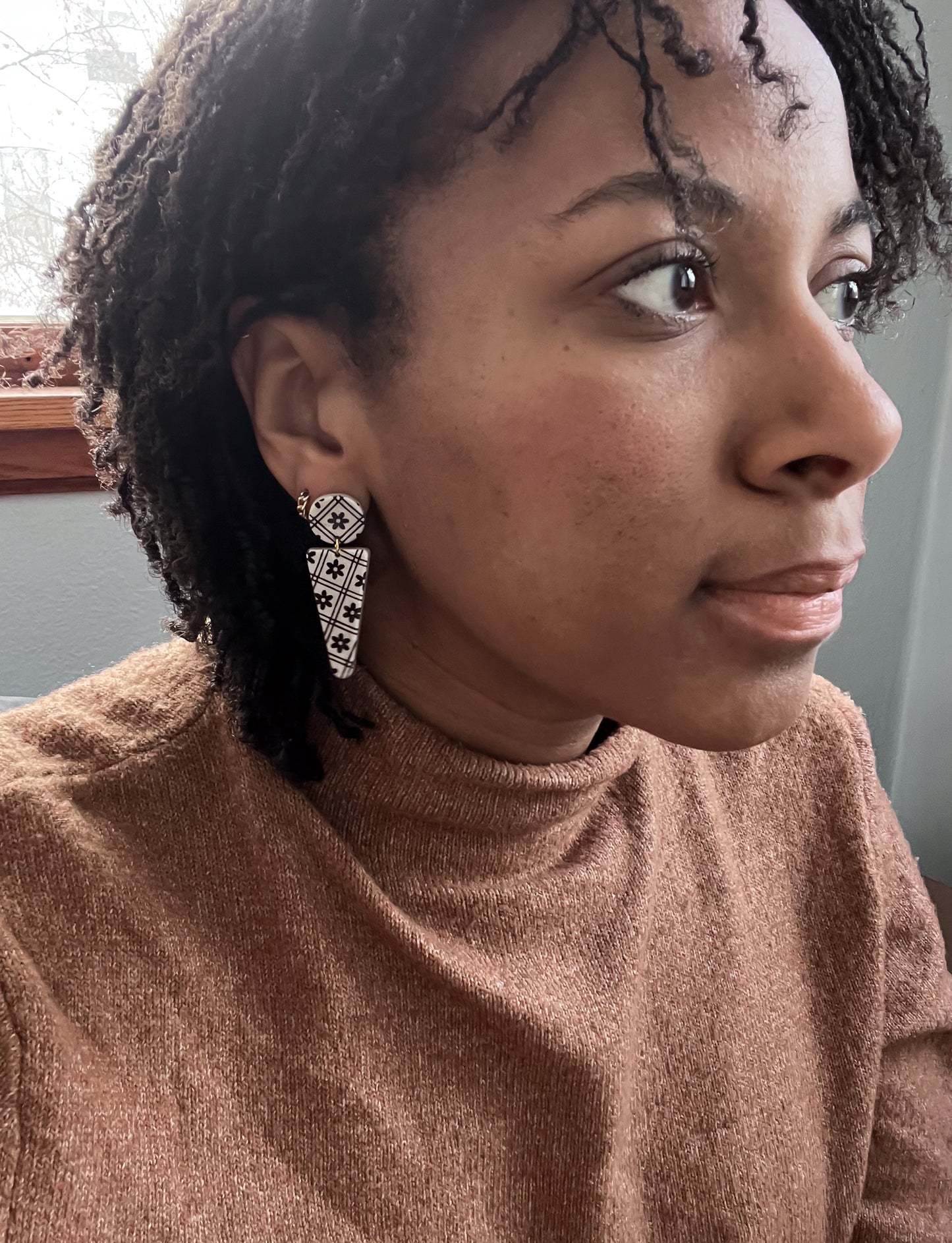 B&W Floral Spear Dangles