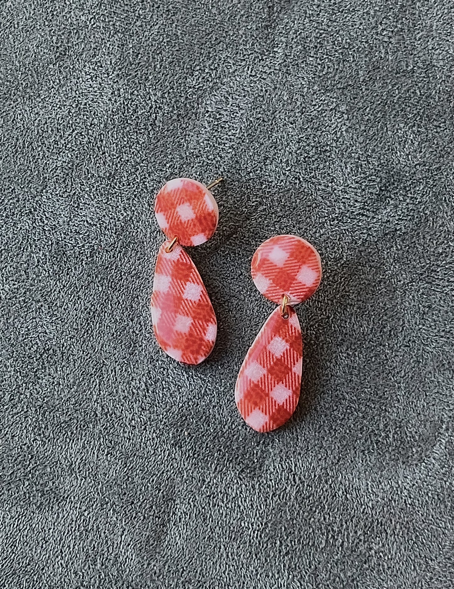 Red/ Orange Gingham Teardrops