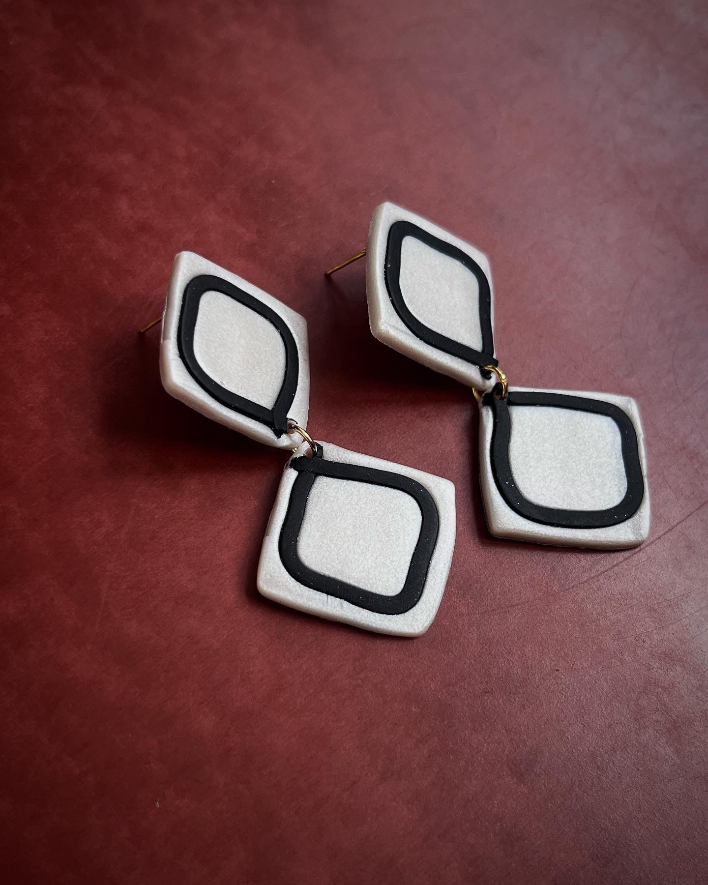 B&W Two-Toned Diamond Dangled