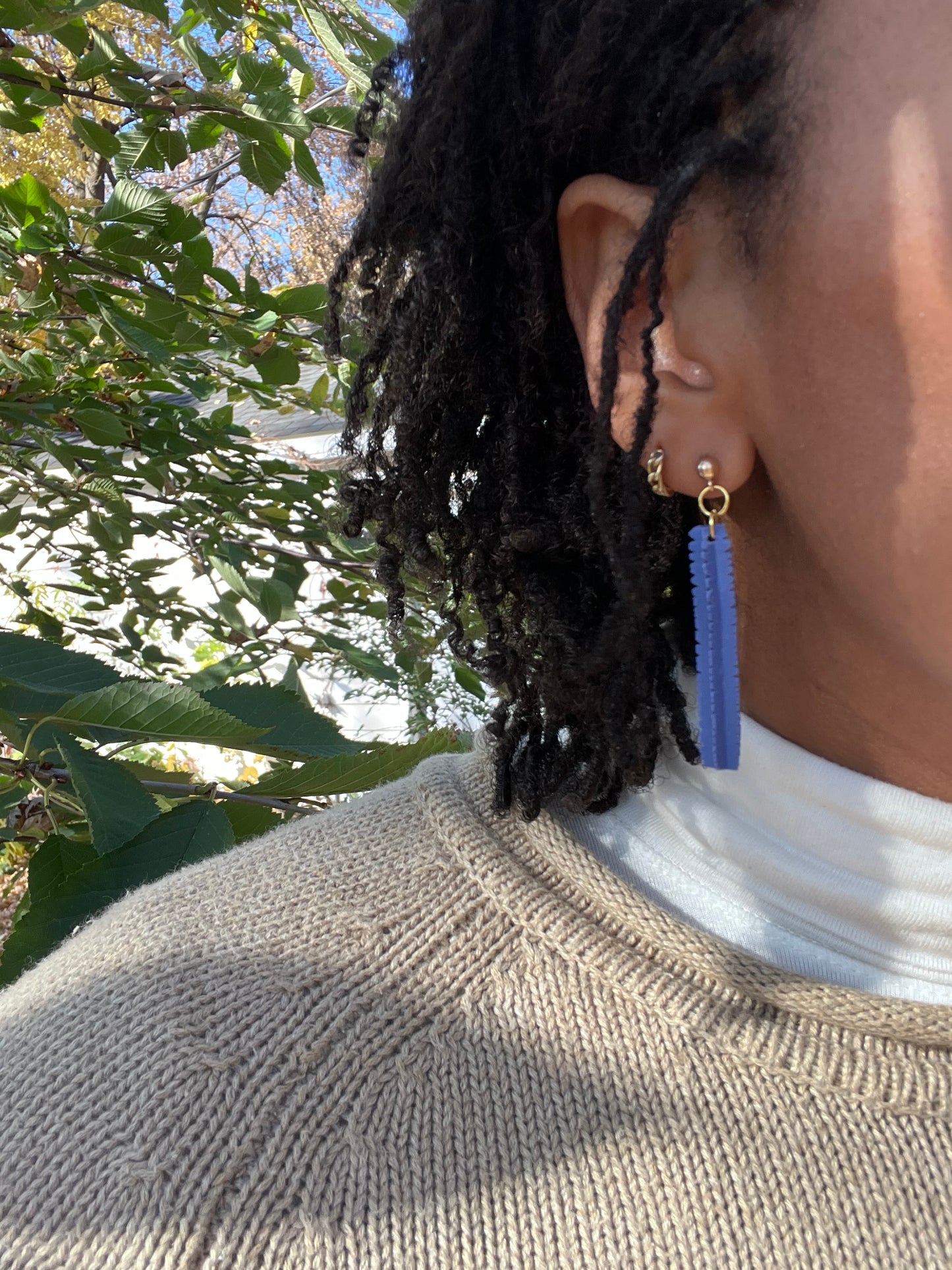 Periwinkle Textured Dangle - Gold Filled