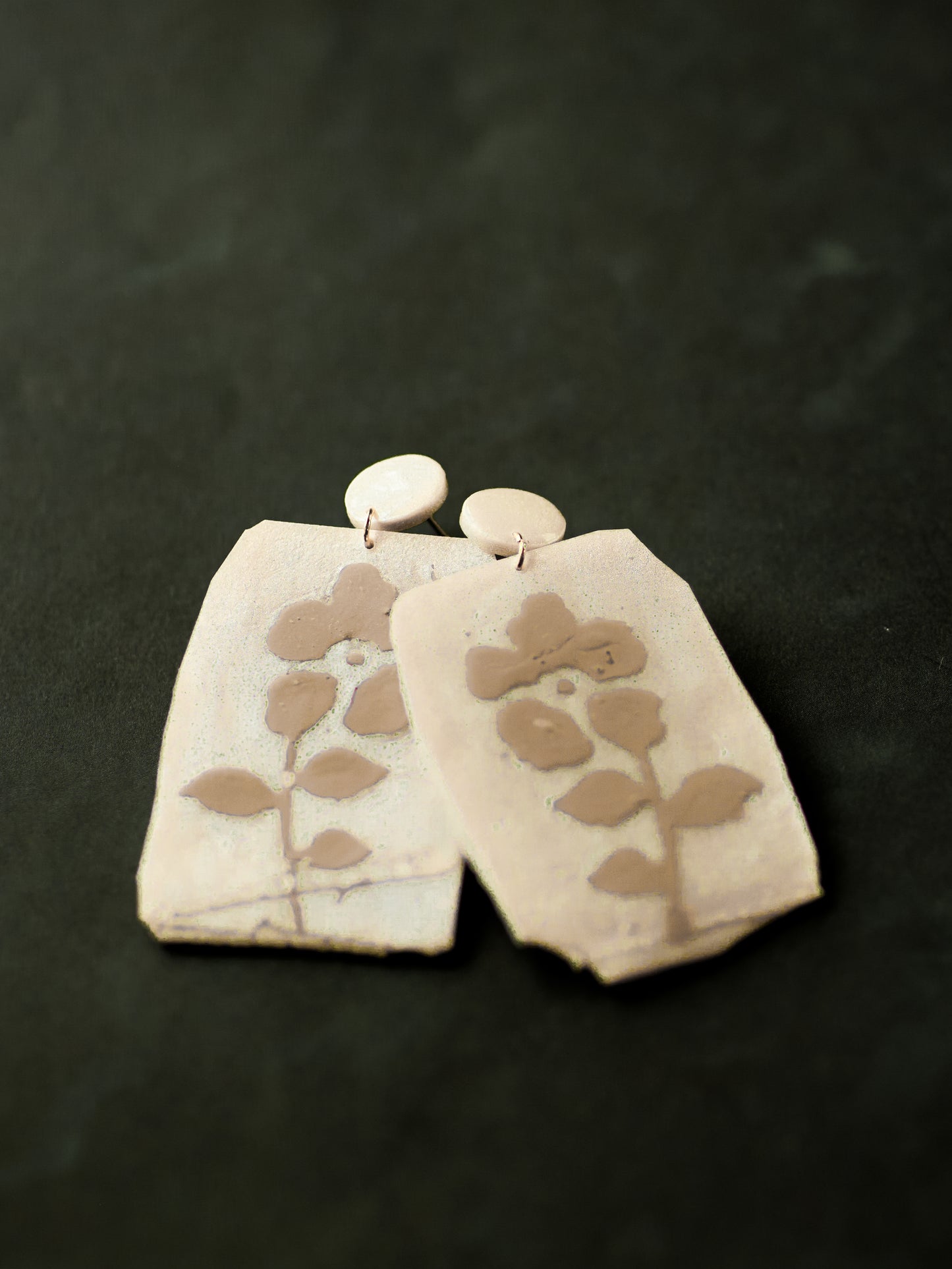 Beige & Pearl Flower Dangles