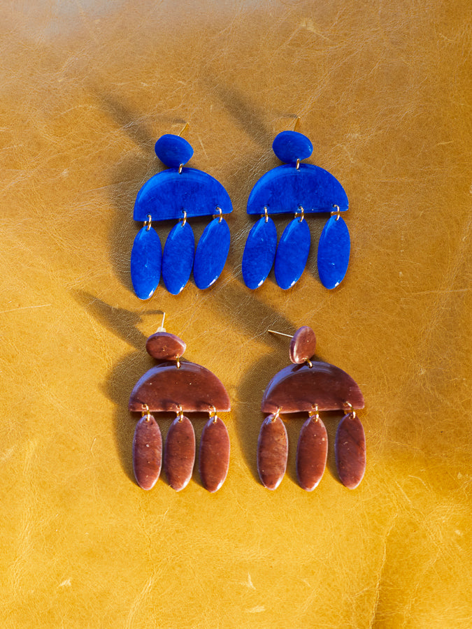 Translucent Brown Tiered Dangles