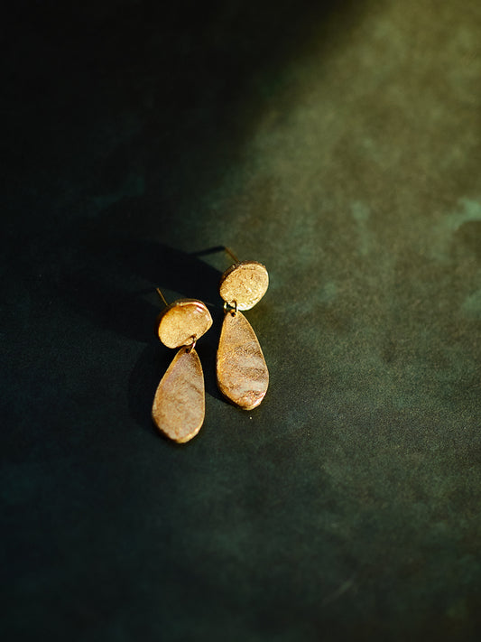 Gold Teardrops
