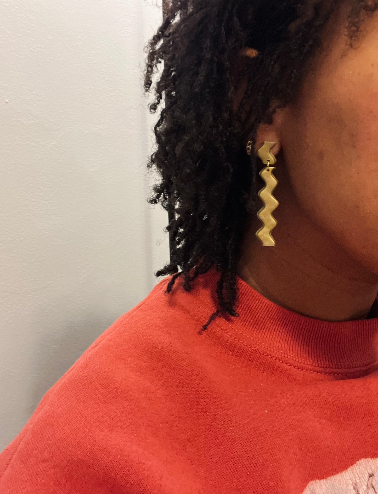 Zigzag Dangles in Gold - $21 SALE!