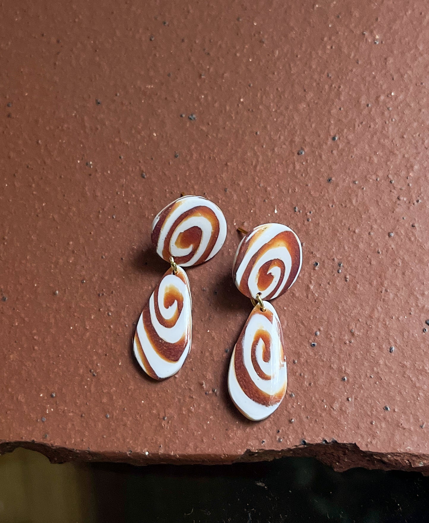 Brown & Beige Spiral Teardrops
