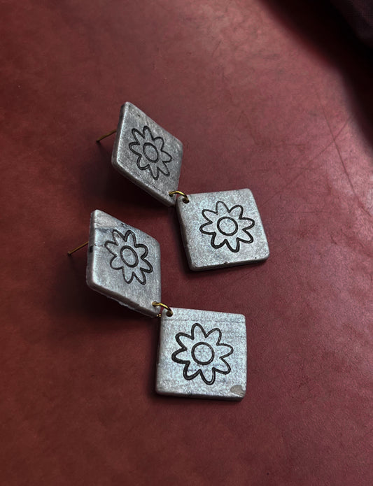 Rustic Gray Diamond Flower Dangles