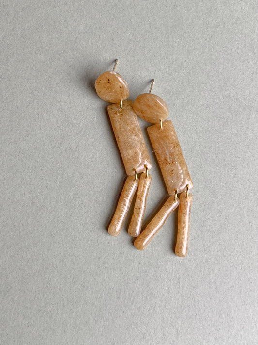 Minimal Tasel Dangles