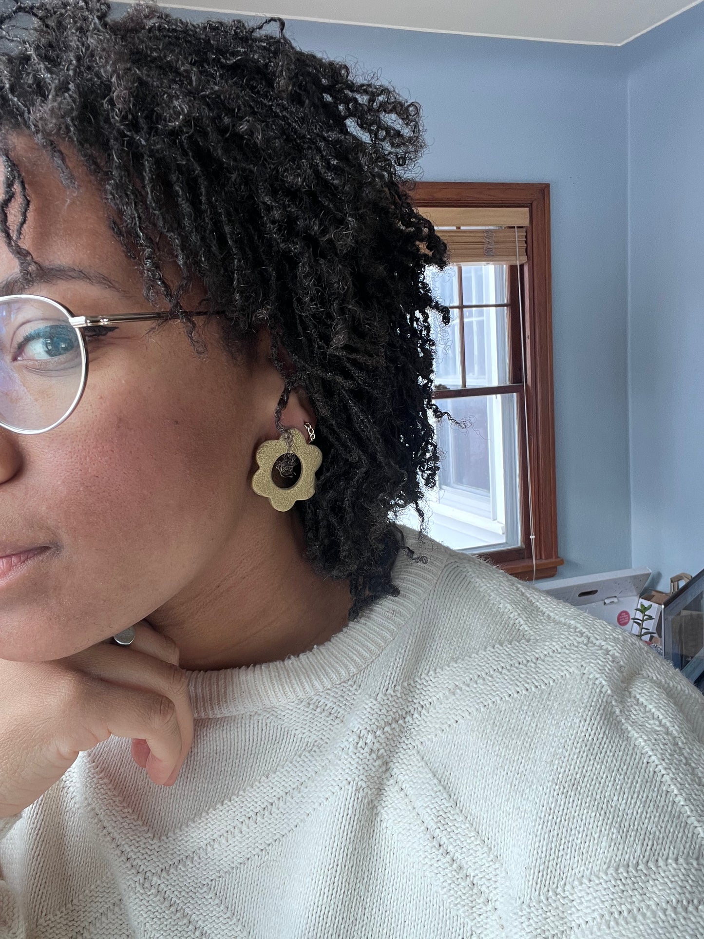 90's Floral Posts in Antique Gold