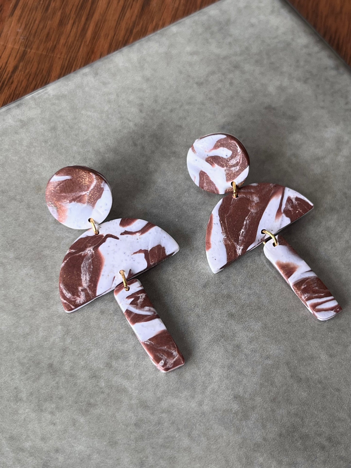 Cream with Espresso Dangles