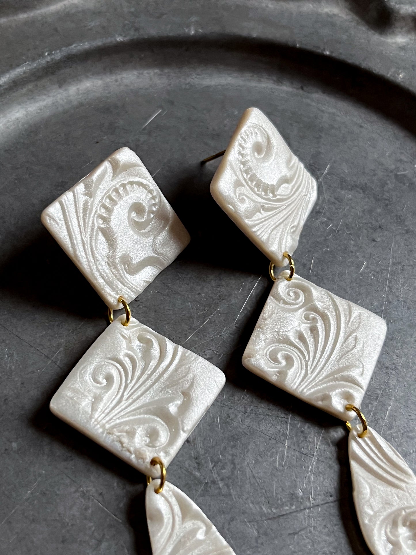 Pearl Antique Dangles