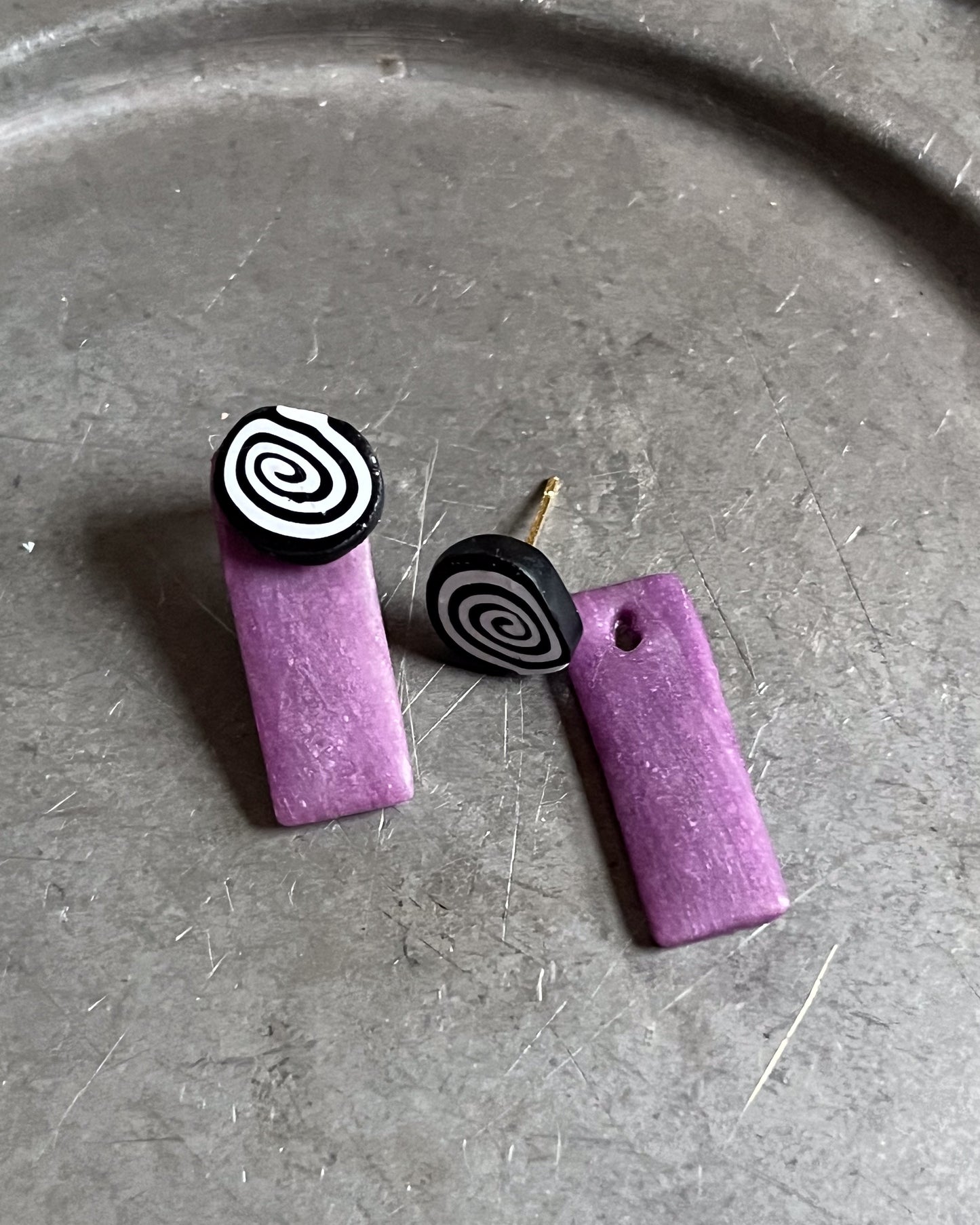 Spiral Column Dangles