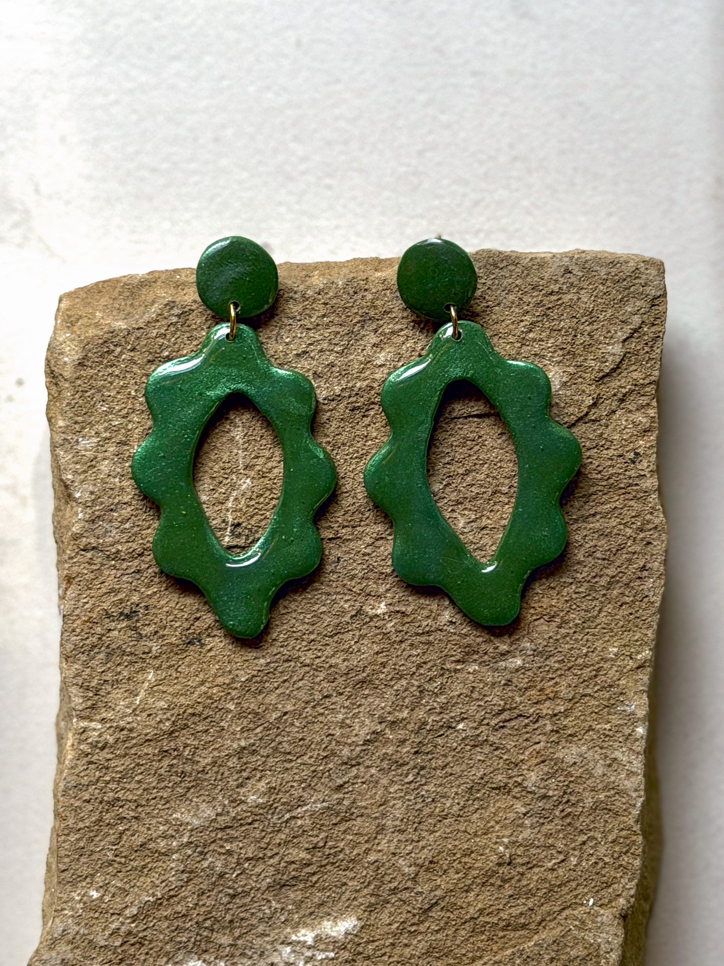 Emerald Green Floral Scalloped Dangles