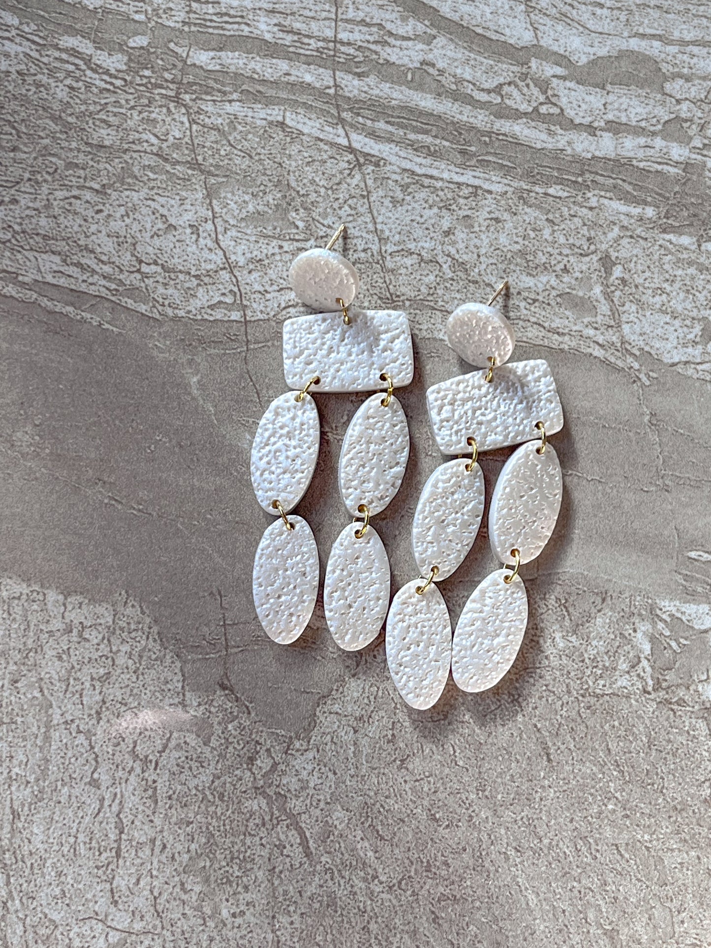 Christina Dangles - Textured Pearl