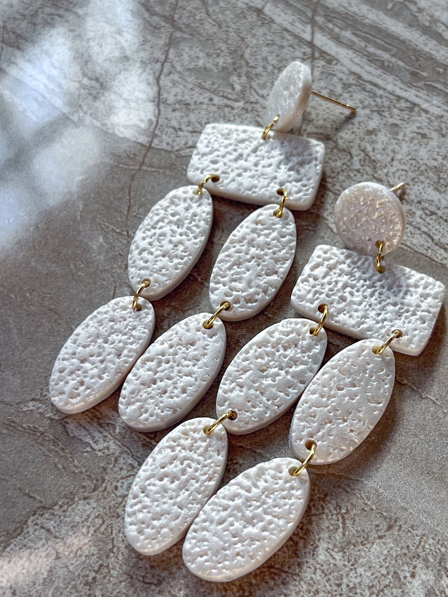 Christina Dangles - Textured Pearl